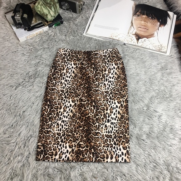 White House Black Market Dresses & Skirts - White House Black Market Leopard Print Skirt